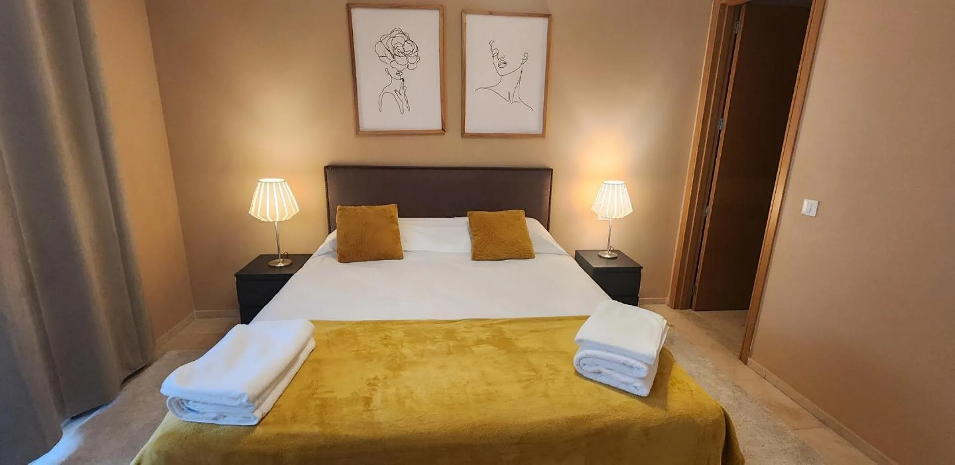 Gardenia Cfc By Ib Signature - Cosy 1Bedroom Apt With Wifi, 24X7 Security, Parking, Self Check-In, Large Terrace, Walk To Cafes And Gym Casablanca Morocco